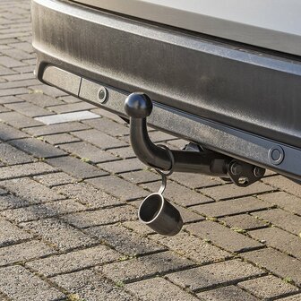 Tow bar cap plastic with ring