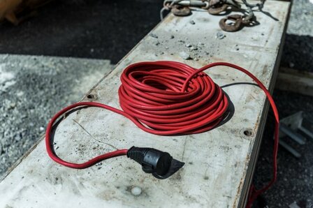 Extension cable for building site IP44 25m H07RN-F 3G1.5 red