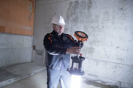 360&deg; LED Construction Light TU 23050 M 23700lm+3200lm, IP54, 5m H07RN-F 3G1,5