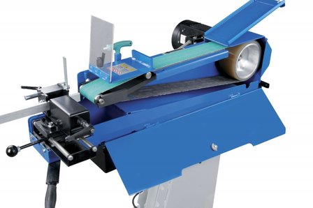 Grinding machine