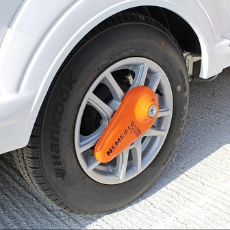 Wheel clamp Nemesis Ultra SCM