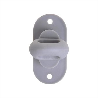 Plastic twist lock for oval eye