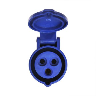 Adapter plug from Schuko to CEE
