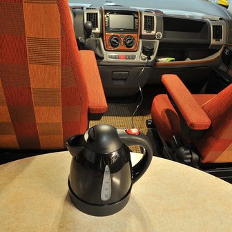 Kettle 12V 1L