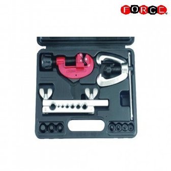 Tubing cutter and double flaring tool kit (Metric)