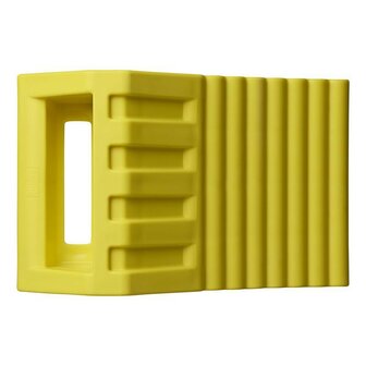 Wheel chock plastic L with handle