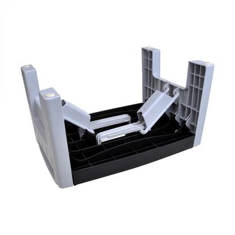 Single step foldable plastic