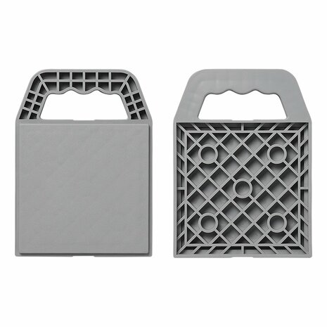 Stackable base plates with handle - set of 4