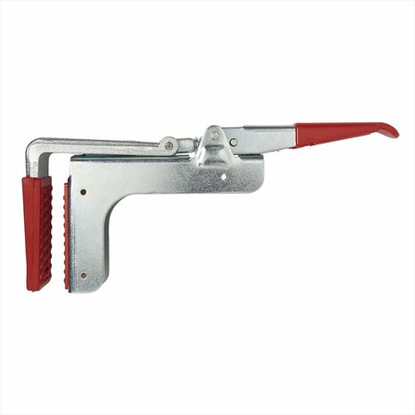 Clamp for cargo board