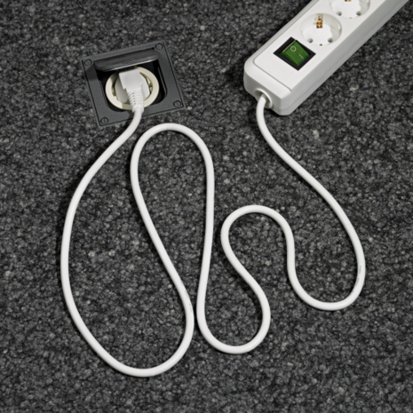 extension lead with switch 6-way white 1,5m H05VV-F 3G1,5