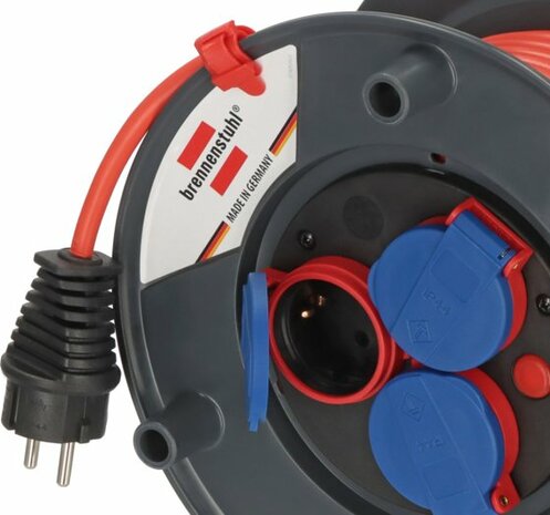 Garant IP44 cable reel 20m H05VV-F 3G1.5 