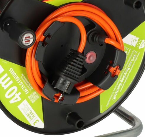 Garant G Bretec IP44 garden cable reel made from recycled plastic 38 + 2m AT-N05V3V3-F3G1.5