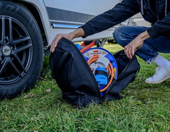 Transport and storage bag for cable reels