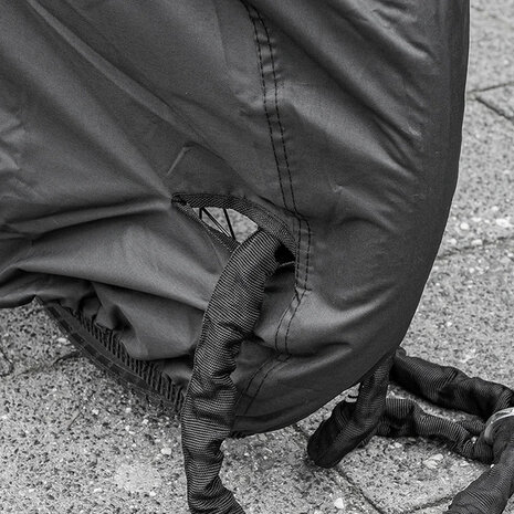 Protective cover for cargo bike