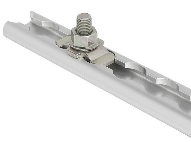 Stud fitting double with bolt 3/8