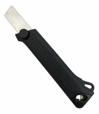 Utility knife with extra-strong blade