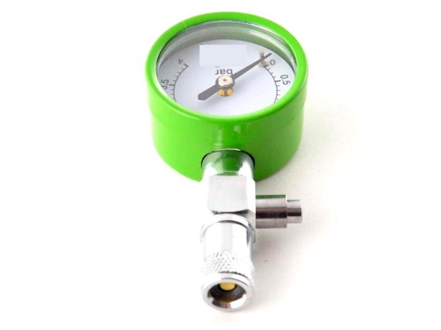 Tire pressure gauge