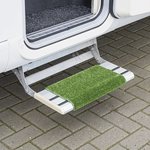 Clean step cover mat grass