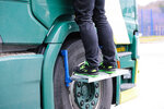 Tyre Step adjustable for Trucks