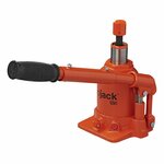 Hydraulic jack with leveller for twin axle