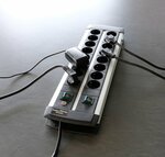 Technics extension lead 16-way Duo black 3m H05VV-F 3G1.5 with every 8 sockets switched