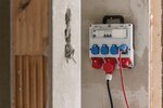Distribution Box 4 32 IP44 4x LS 230V 16 A, 1xLS 400V 16 A, 1xFI 40 A 4-polig 30mA