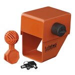 Hitch lock Saracen suitable for Bradley