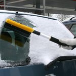 Snow brush with window squeegee and ice scraper + telescopic handle
