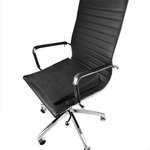 Wedge-shaped seat cushion