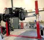 2-post lift 4t