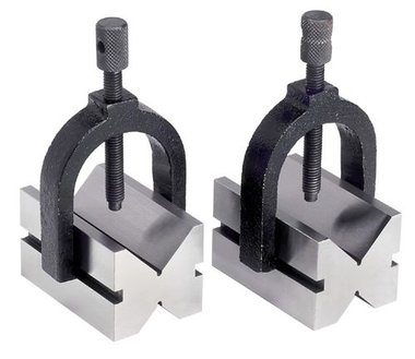 Pair of v-blocks diameter 42 mm - adjustable clamping brackets
