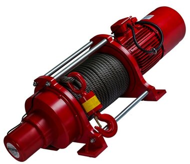 Electric towing winch 400V 0.5 tons pulling range 43 meters single speed