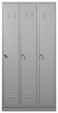 Metal closet 3 doors