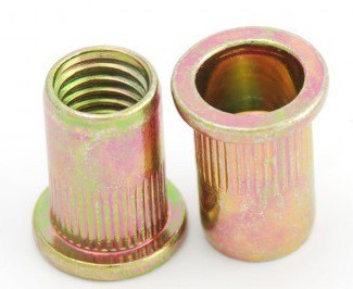 Loose blind nuts M10